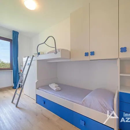 Darina - Immobiliare Azzurra * ラツィーゼ