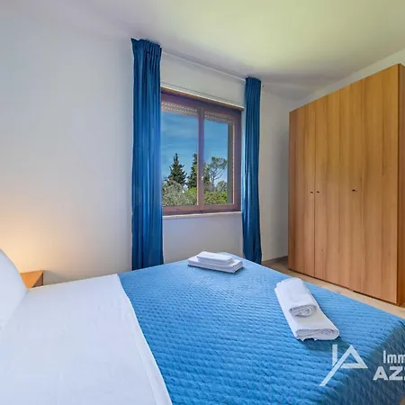 Darina - Immobiliare Azzurra アパート