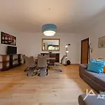 Darina - Immobiliare Azzurra Lazise